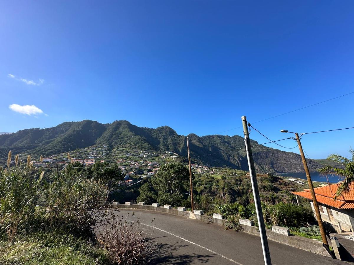 Residencia Mendonca Lägenhet São Roque do Faial Exteriör bild